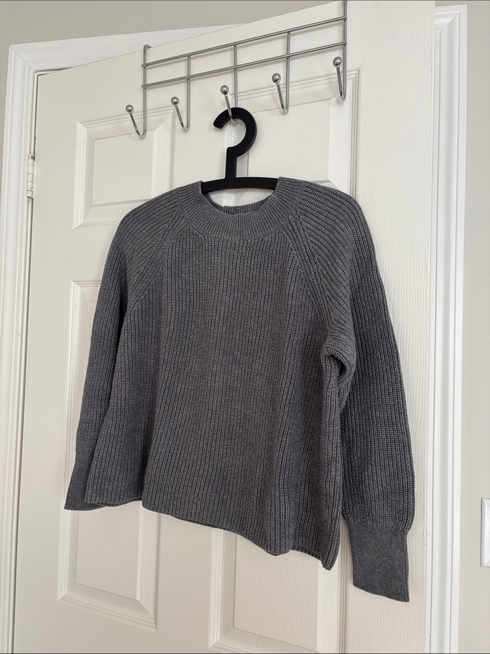 Banana Republic Factory Gray Ribbed Crewneck Sweater